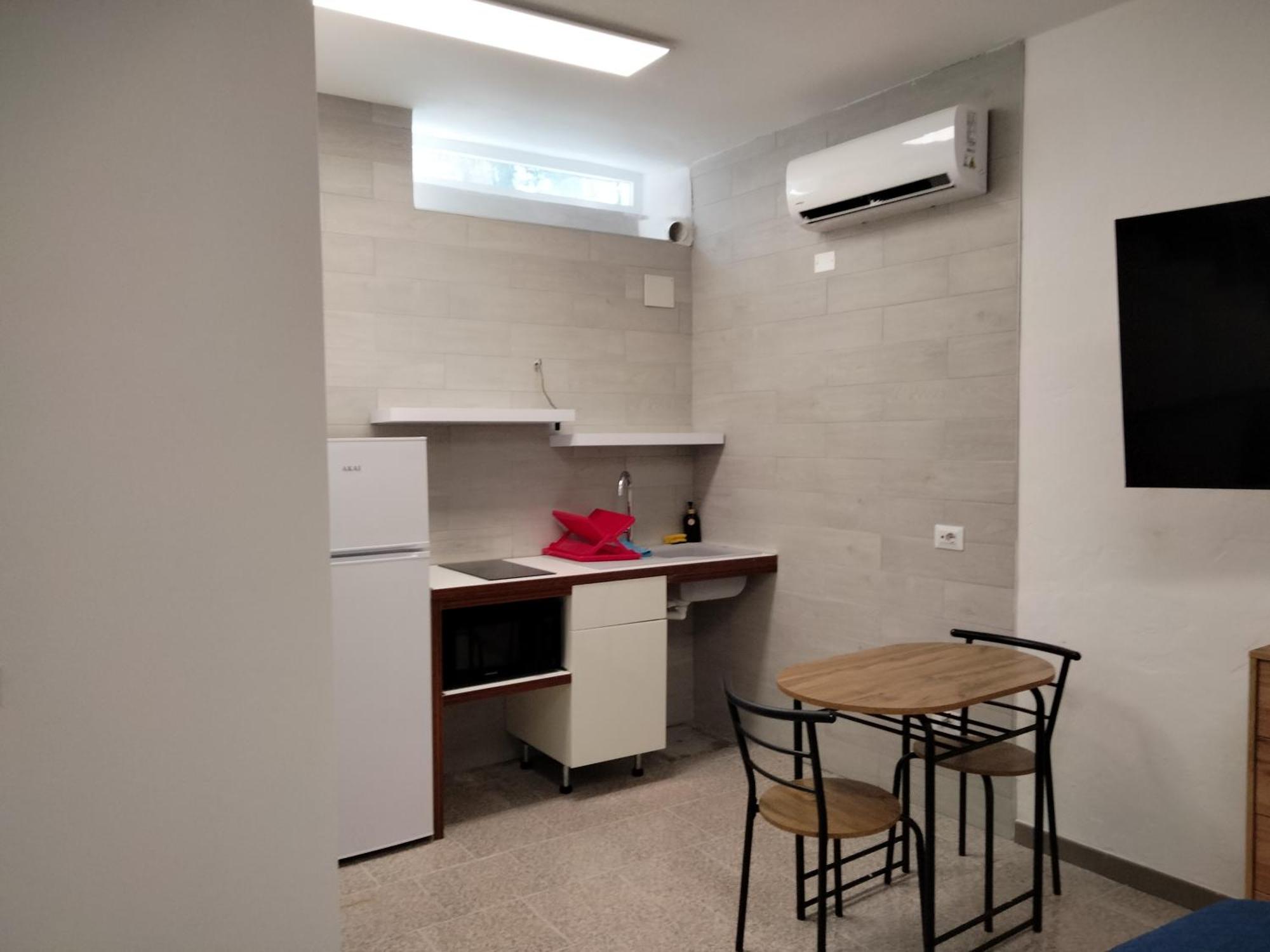 La Cantina Mini Appartamento Elmas Экстерьер фото