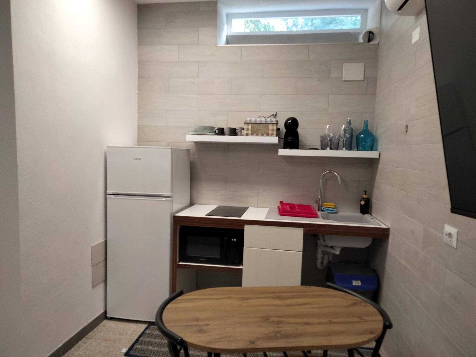La Cantina Mini Appartamento Elmas Экстерьер фото
